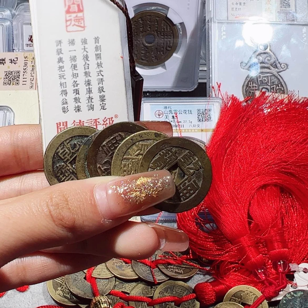 【闪购商品】铜漢***人A漢，300