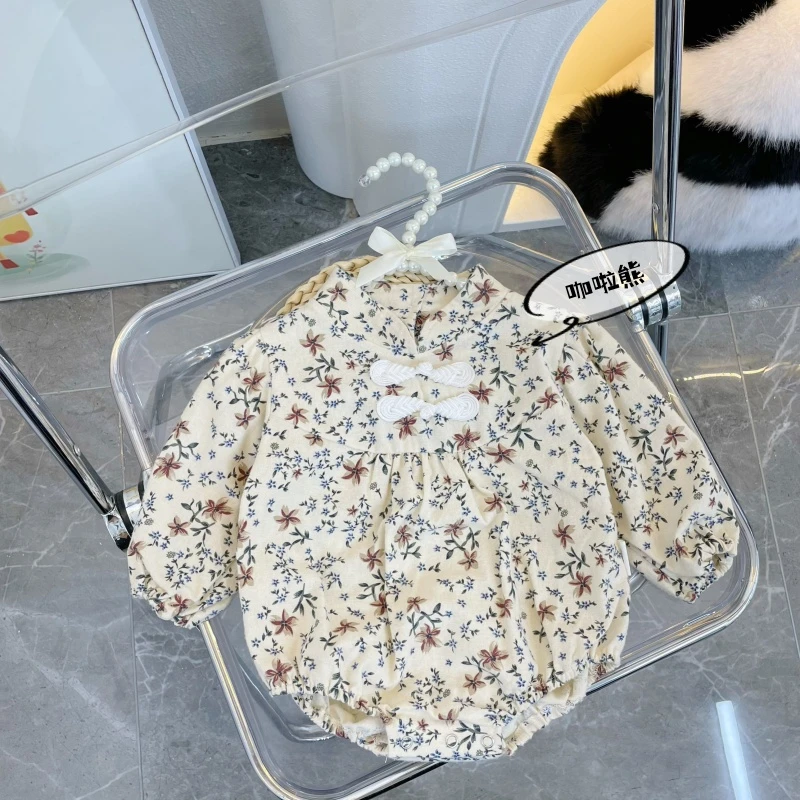 婴儿宝宝春秋长袖复古盘扣碎花包屁衣三角爬爬服复古碎花
