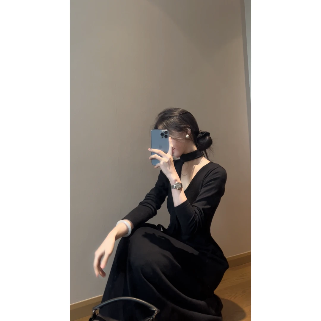 【琵琶行】 冬款内搭连衣裙A摆飘带修身显瘦V领针织修身长裙