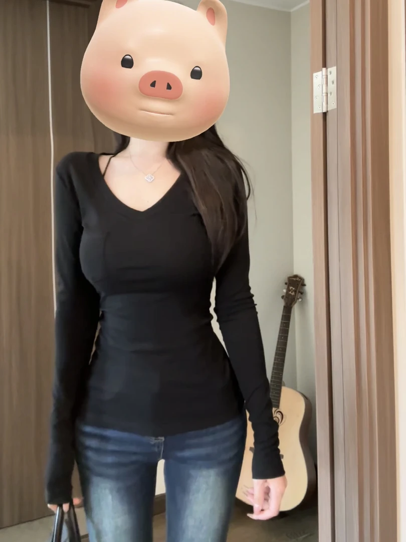 纯欲长袖口袋T恤女秋季修身显瘦高级纯色辣妹性感上衣百搭8016