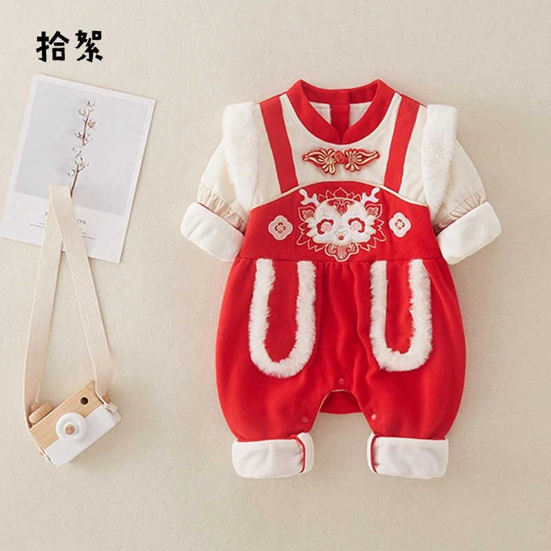 宝宝百天衣服秋冬装中国风汉服婴儿百日宴礼服连体衣新年装拜年服