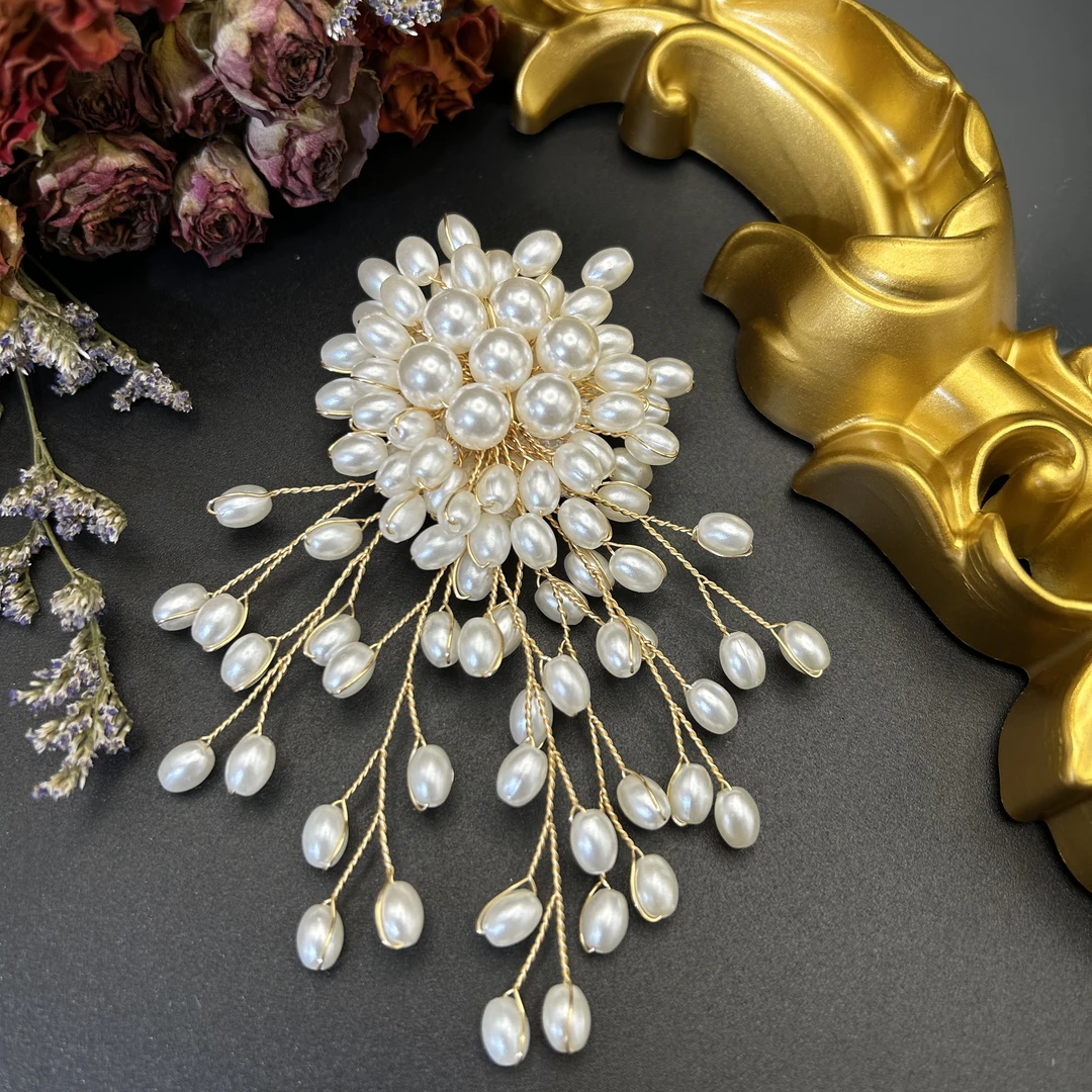 铜合金胸针 【x2036】轻奢时尚胸针女高级感小众高档别针丝巾扣胸花