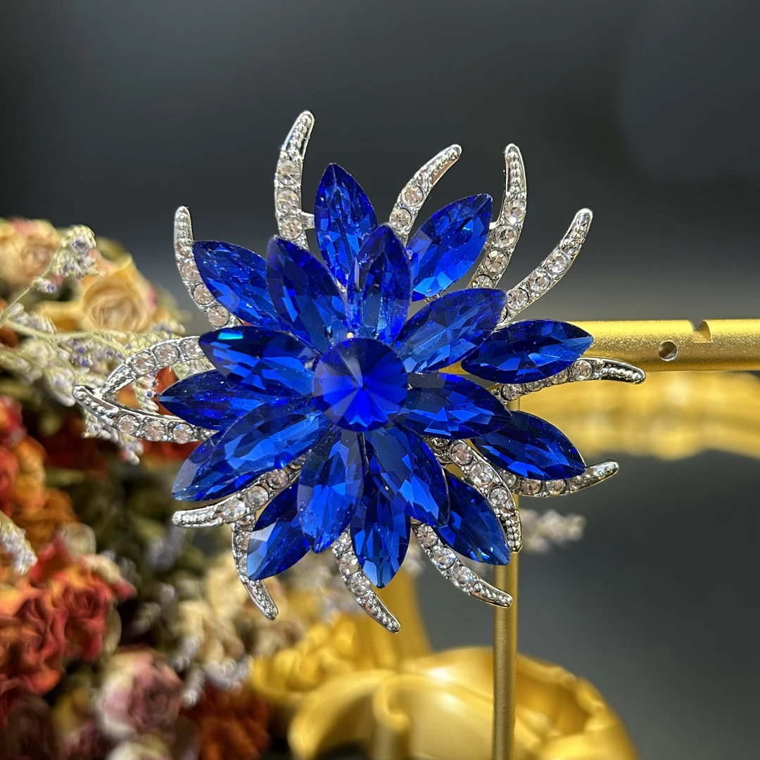 铜合金胸针 【x2009】永恒之花韩版奢华气质高级感百搭风衣大衣配饰