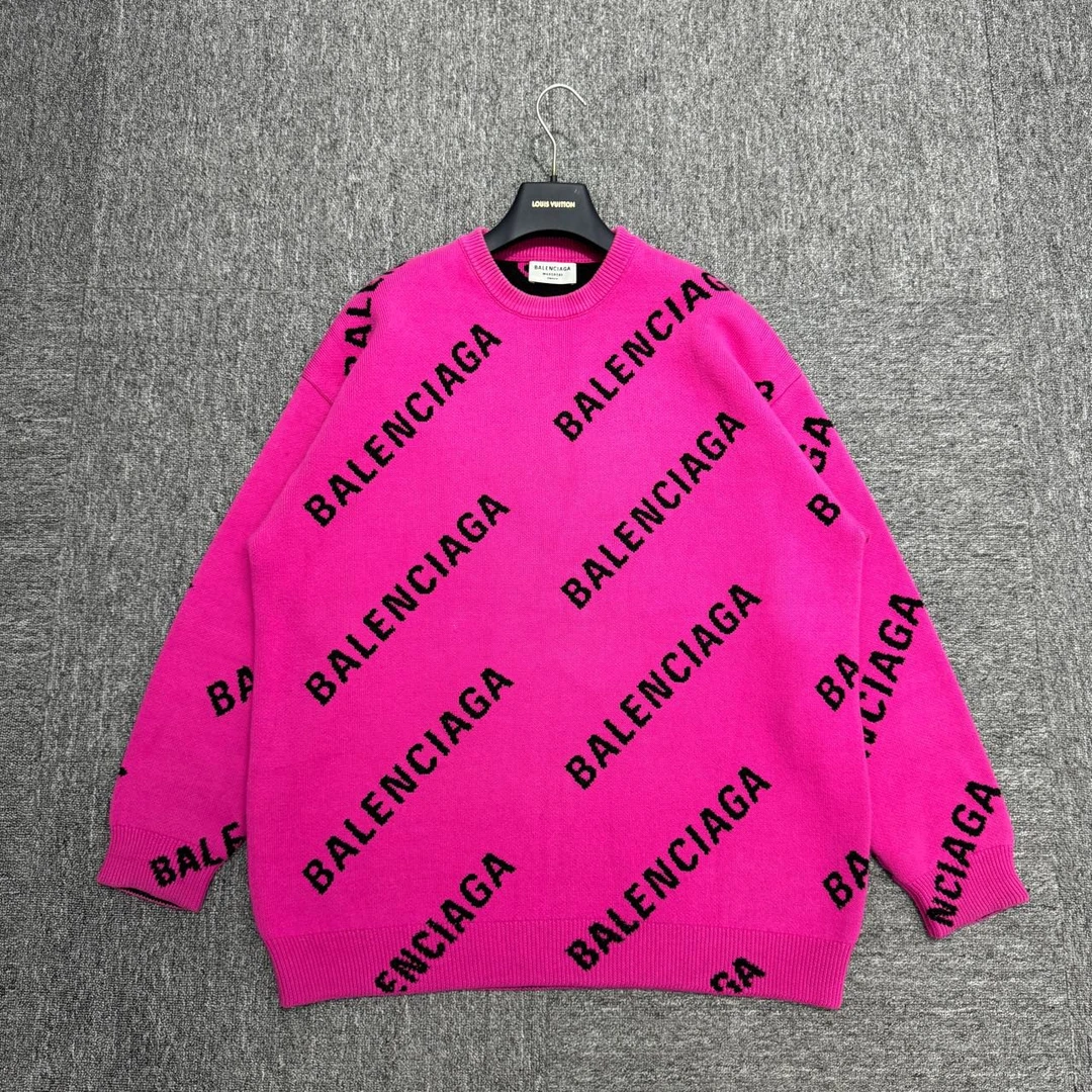 Balenciaga 弹幕粉色针织毛衣/M码/95新/公价9700/08933