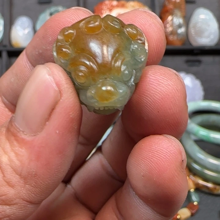 定制翡翠未镶嵌雅*子
