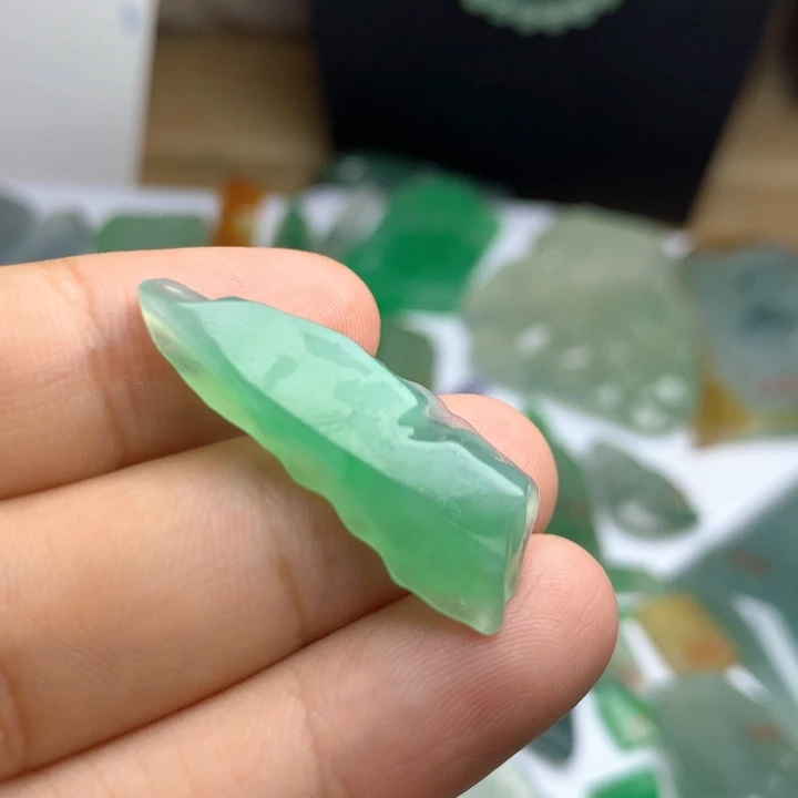 定制翡翠未镶嵌天然翡翠
