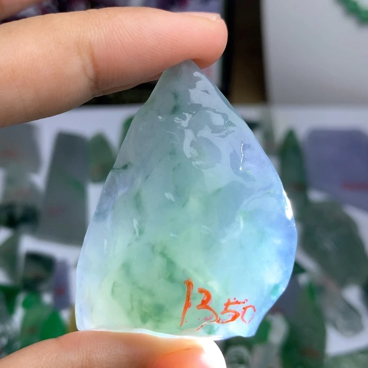 定制翡翠未镶嵌天然翡翠