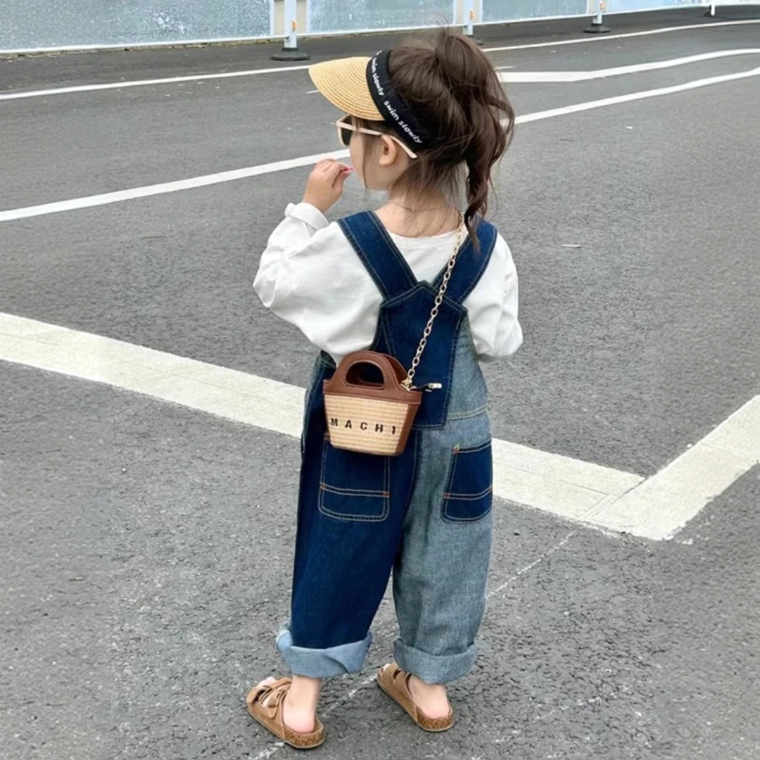 女童拼色牛仔裤2024秋季新款儿童个性时髦裤子男童背带裤女宝裤子