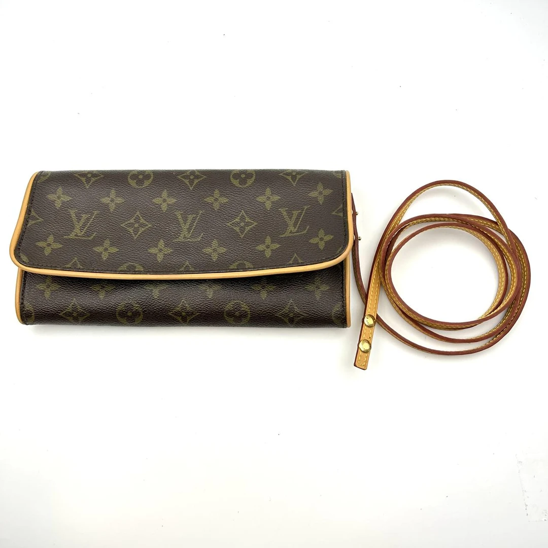 95新   LouisVuitton/路易威登 LV老花信封包/MY070015