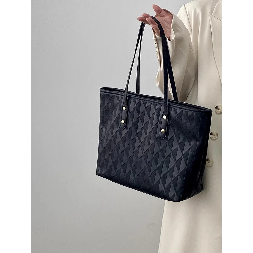 137【菱格大包黑】新款女包通勤大容量托特包百搭单肩包