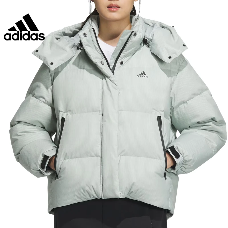 adidas/阿迪达斯冬季女子户外运动训练休闲连帽羽绒服外套IW0774