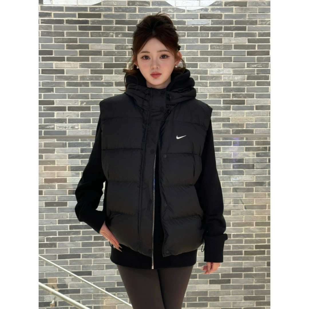 NIKE/耐克冬季女子宽松保暖黑色连帽马甲FZ5933-010