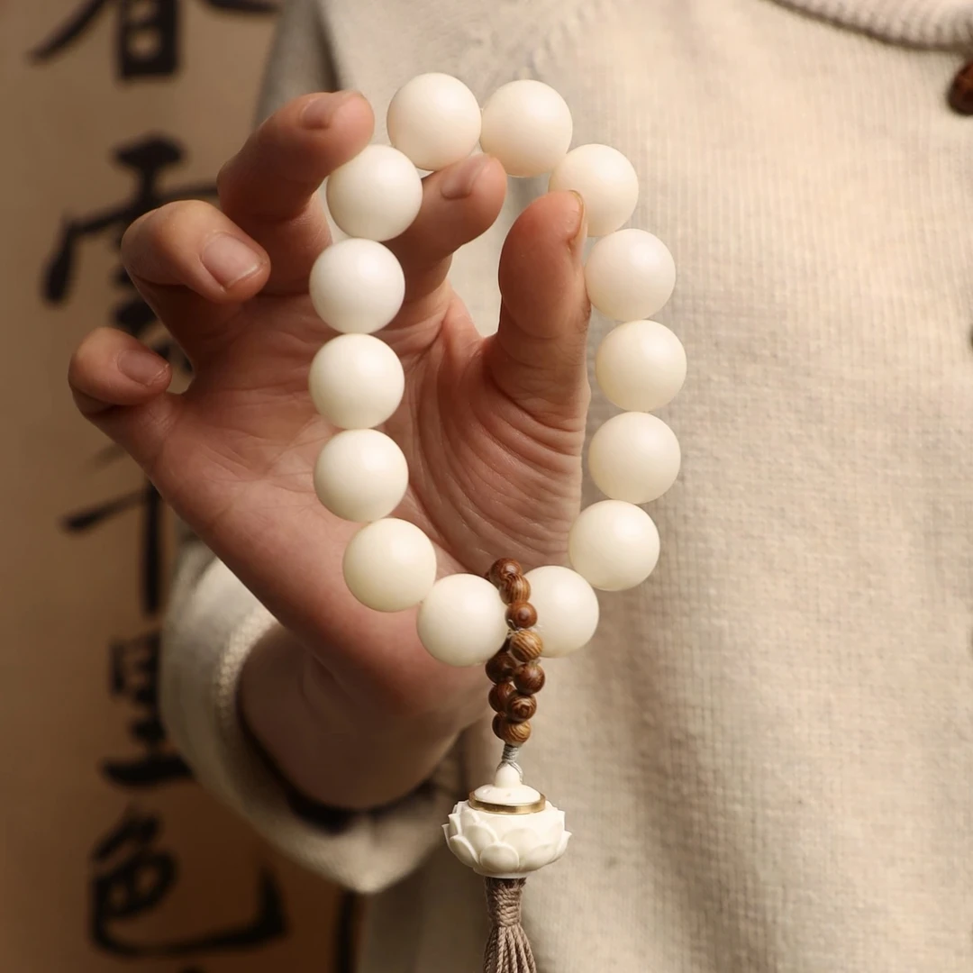 【玉洁冰清】莲花香囊单圈大白菩提手工原创手串手持男女同款