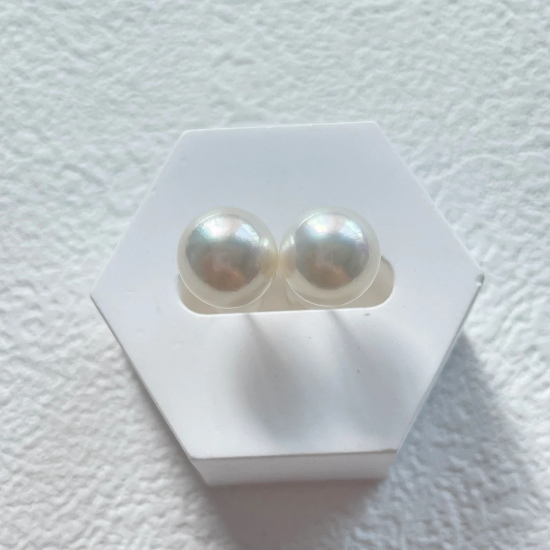 天然海水Akoya珍珠天女素钉8.5-9mm 18K金