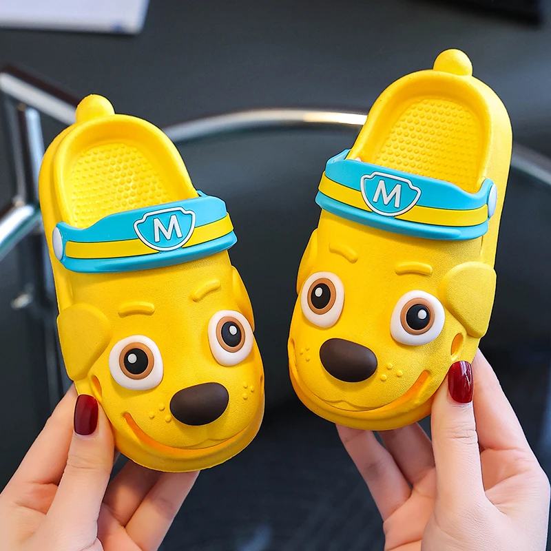 儿童拖鞋两用男女童夏季卡通可爱厚底防滑室内洗澡软底宝宝沙滩鞋