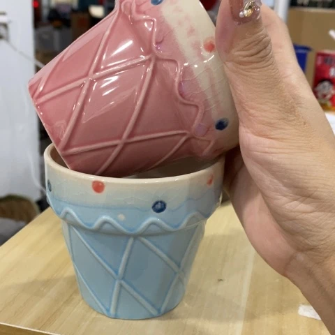 陶瓷冰淇淋蓝色，粉色1111