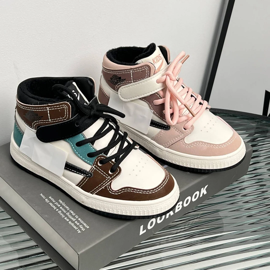 25-37码儿童时尚百搭秋冬加绒软底防滑休闲高帮运动板鞋（ZJ1）1566