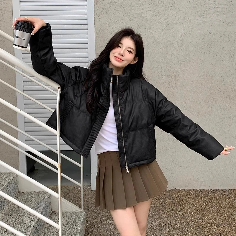 2024年免洗pu皮白鸭绒羽绒服女