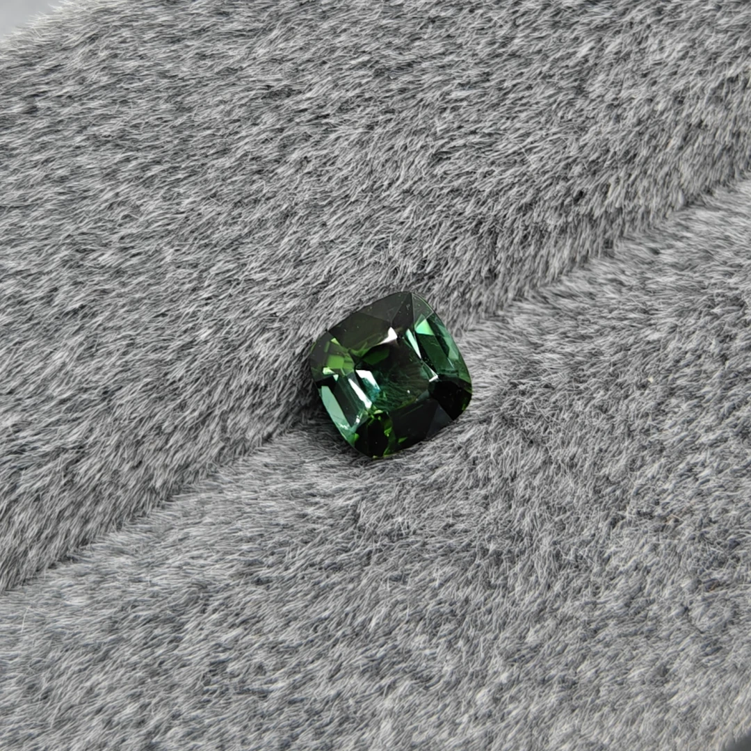 G89-2.14ct森林绿碧玺垫形/CGRL23100700255