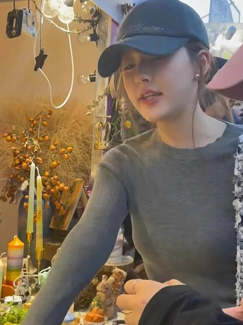 明星私服同款～四平针精纺羊毛可外穿打底针织衫