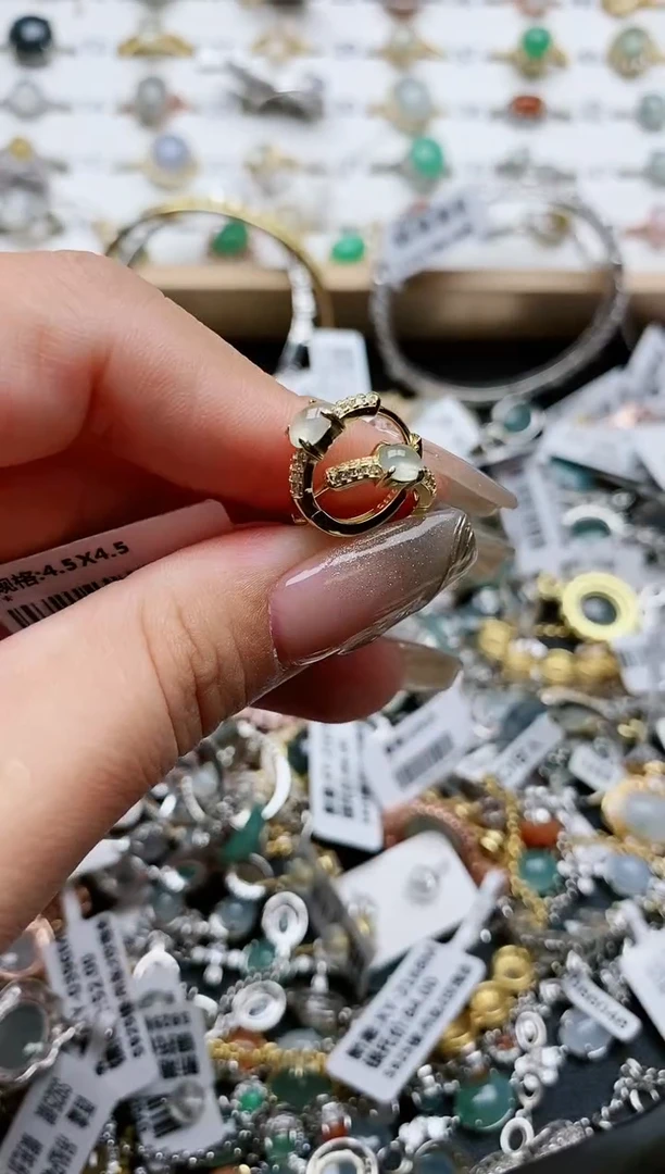 【闪购商品】翡翠颈饰银S925镶嵌........