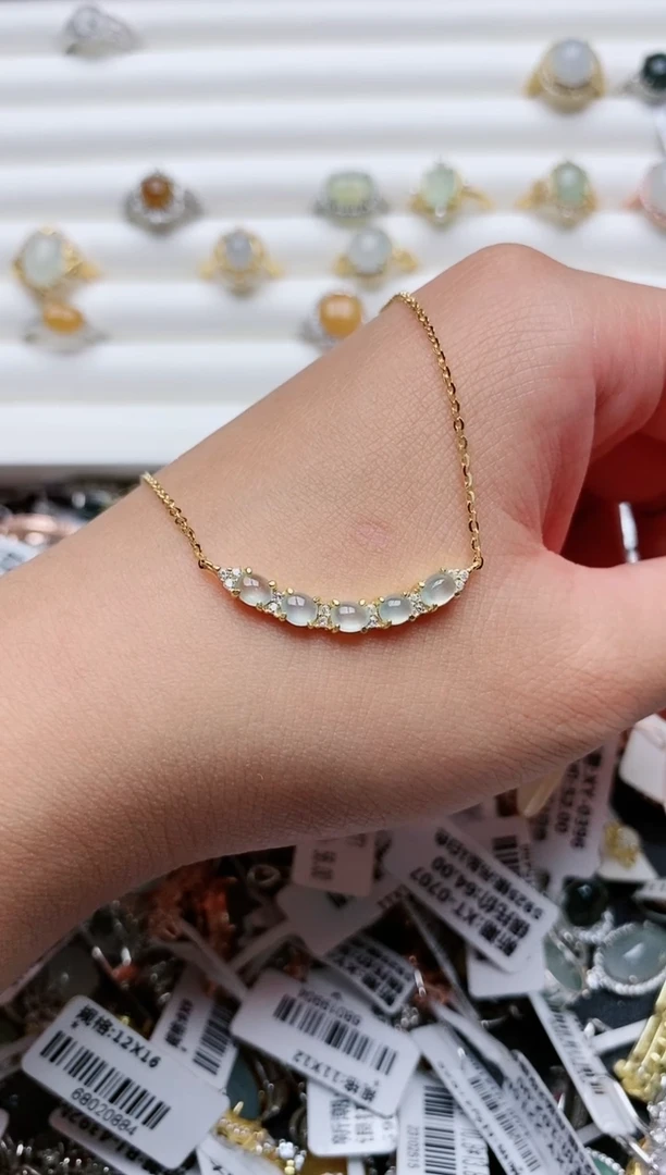 【闪购商品】翡翠颈饰银S925镶嵌......