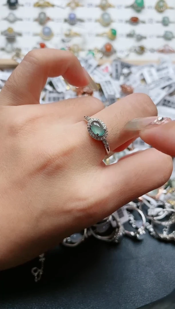 【闪购商品】翡翠颈饰银S925镶嵌.....