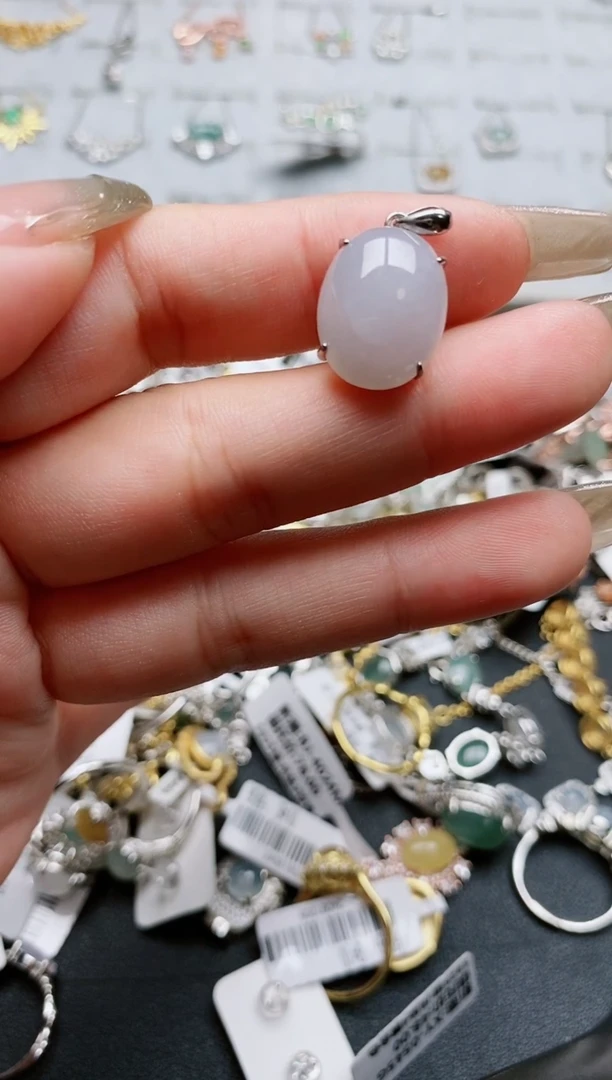 【闪购商品】翡翠颈饰银S925镶嵌.....