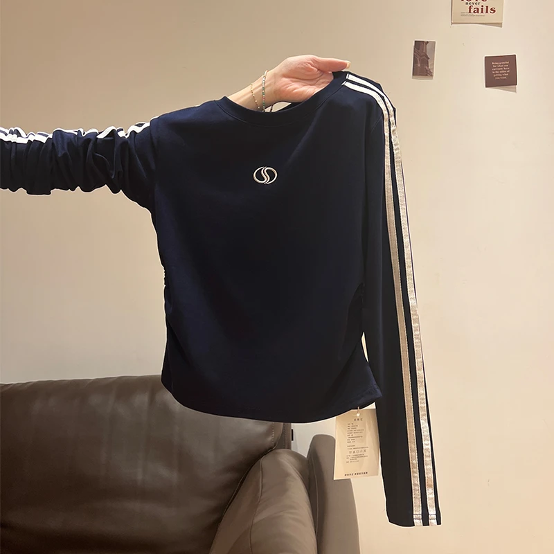 藏蓝色撞色拼接设计感长袖T恤女秋冬褶皱收腰显瘦打底衫气质上衣