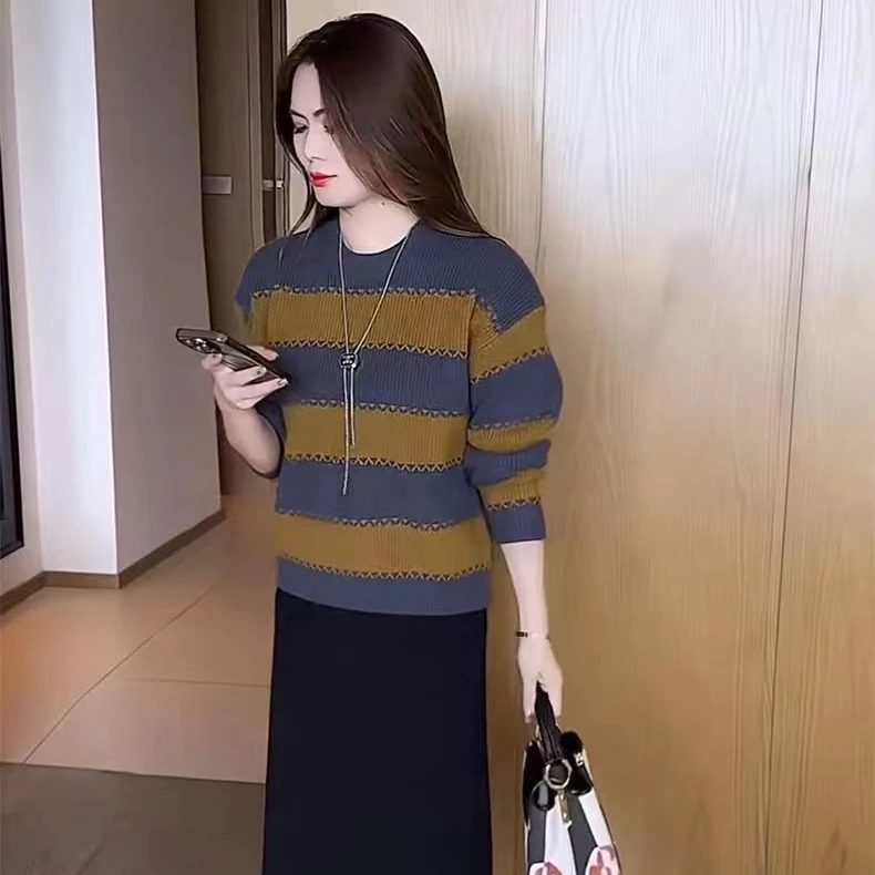 专柜正品】条纹洋气百搭针织衫衫秋冬宽松显瘦气质打底衫女女款