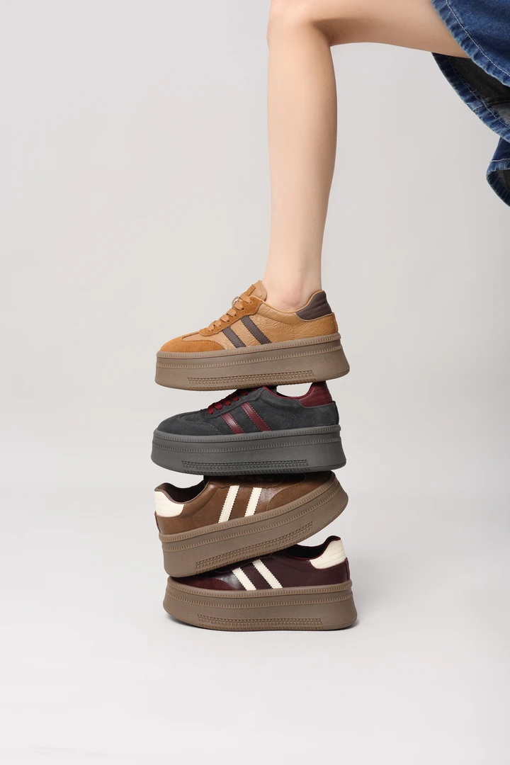 2024新款雅丹风增高6CM秋季休闲时尚鞋百搭拼色系带软底德迅鞋