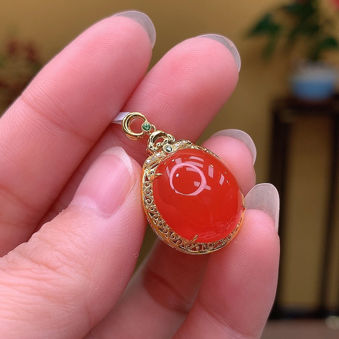 【桃总推荐】18k冰红南红蛋面吊坠@@ZY40518026