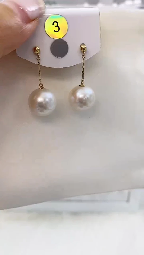 【闪购商品】淡水珍珠耳饰18K金镶嵌13-14mm风在吹耳饰