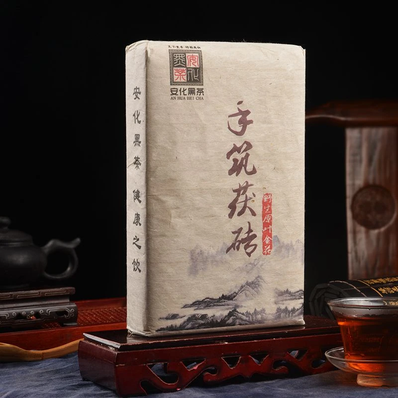 黑茶红色茯茶湖南金花茯砖茶手筑红茯1kg原叶本地料2018年老