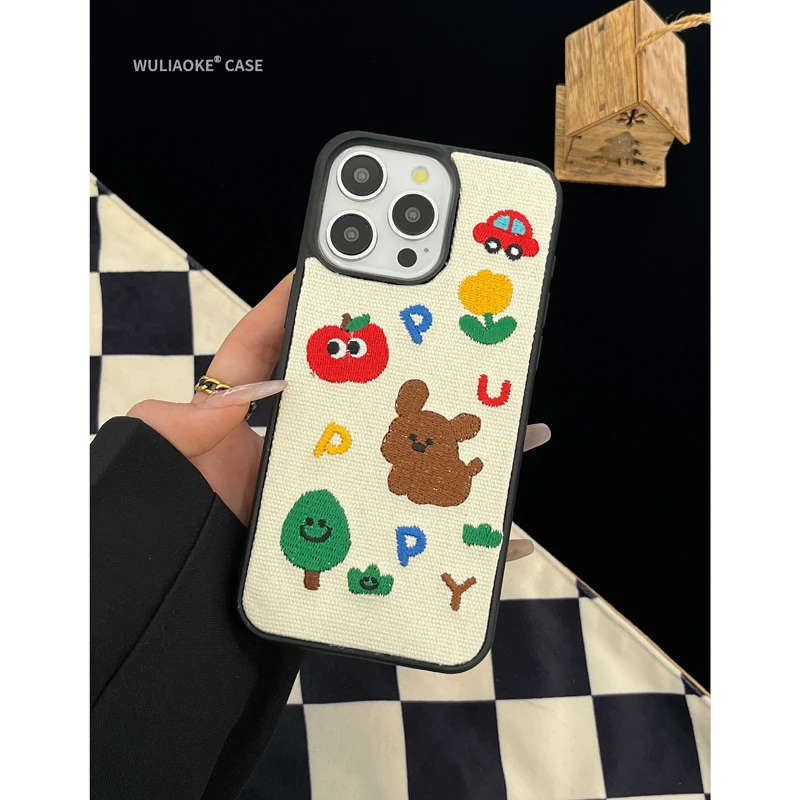 刺绣ins米白字母苹果小狗适用苹果iPhone15promax手机壳14/13/12