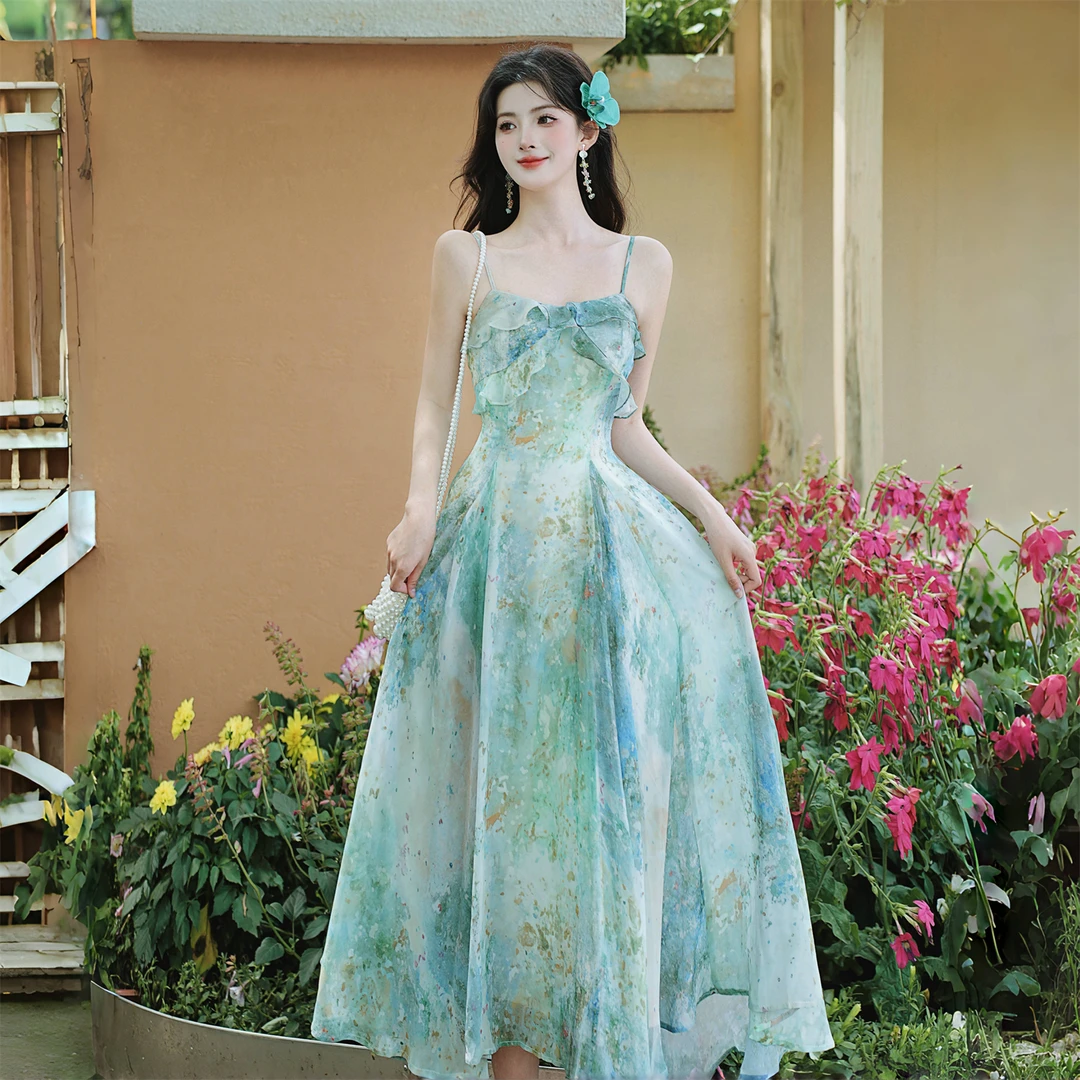 法式浪漫温柔气质晕染洋气吊带连衣裙海边度假荷叶边大摆长裙