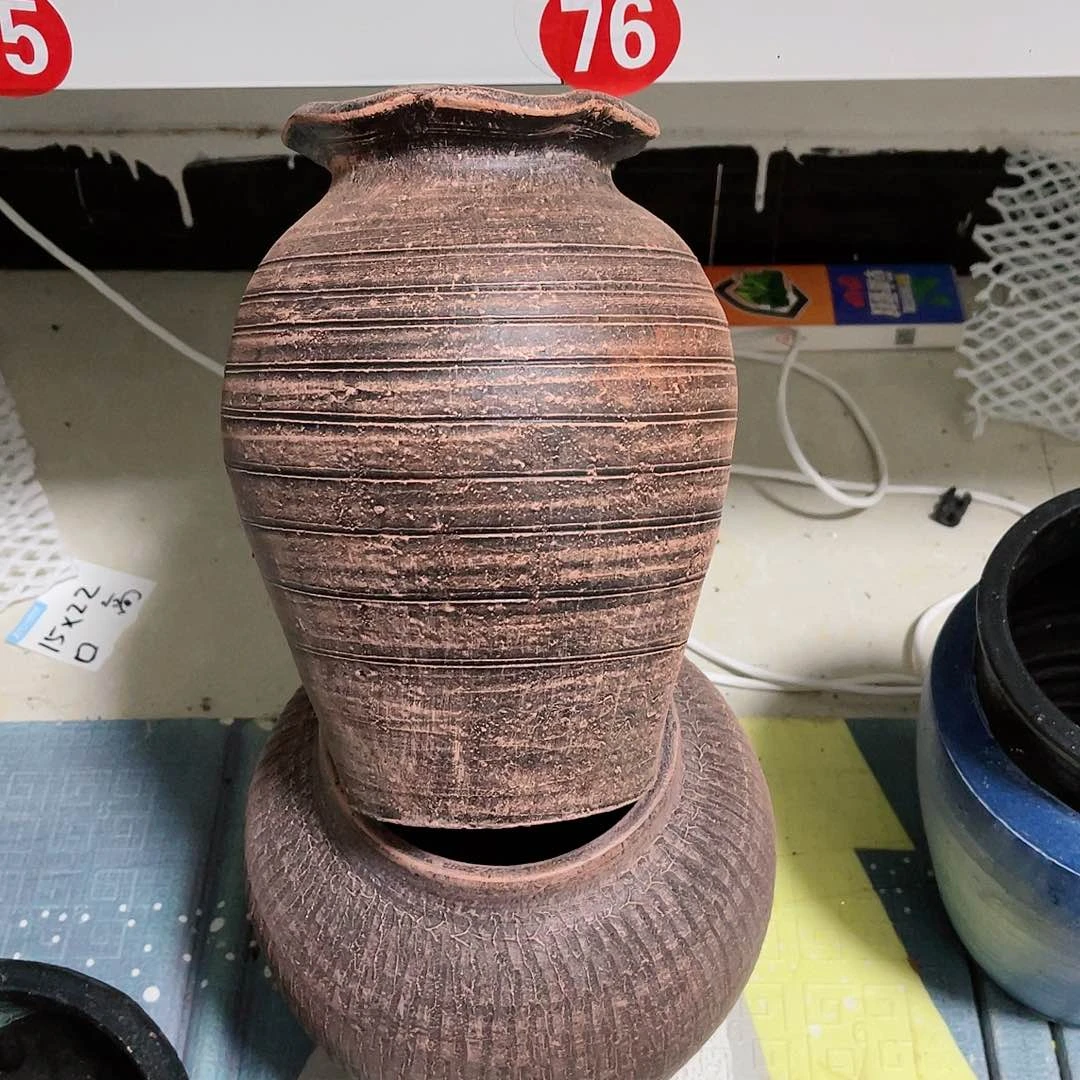 红陶20CM（含）-50CM（不含）在****姐无孔