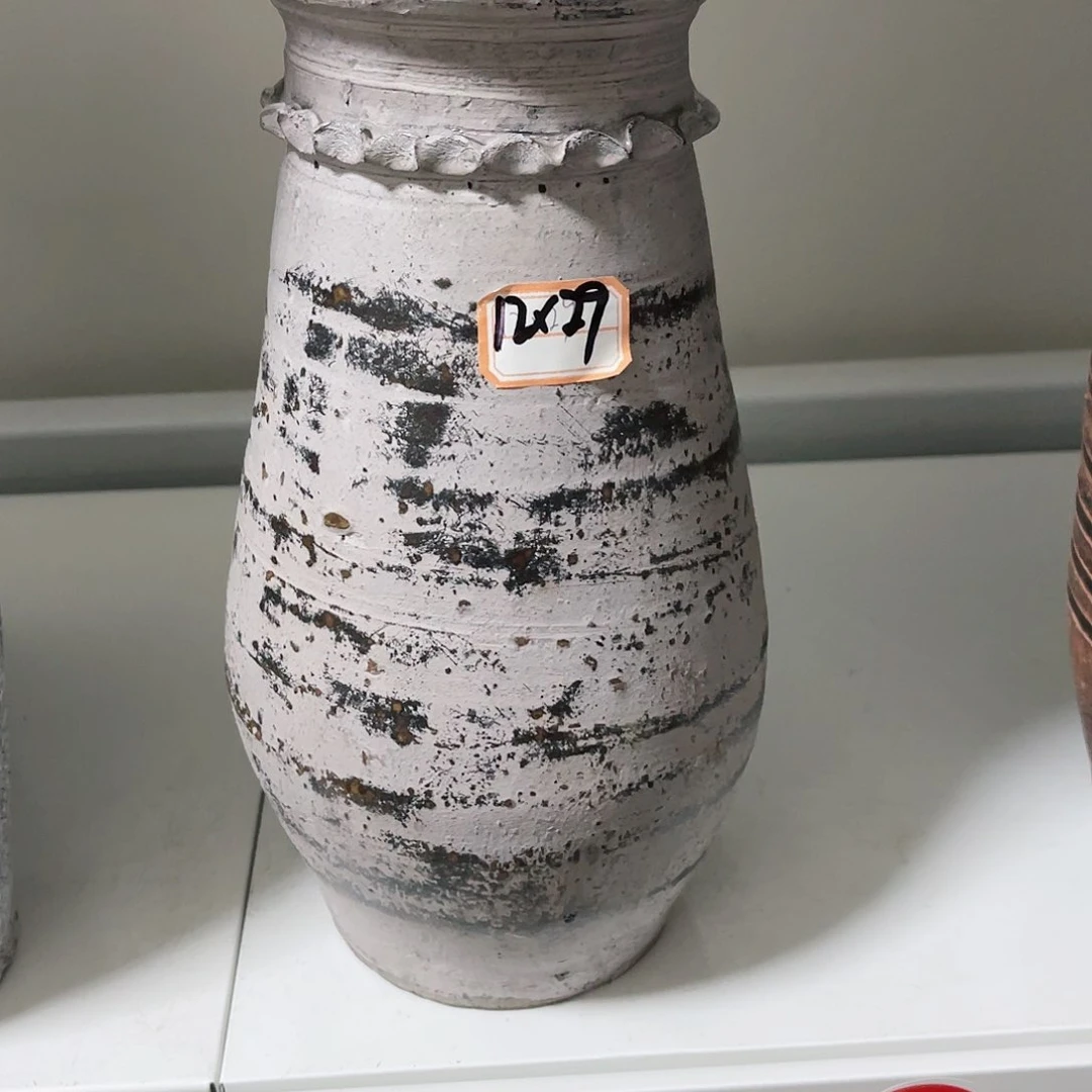 红陶20CM（含）-50CM（不含）M****姬无孔