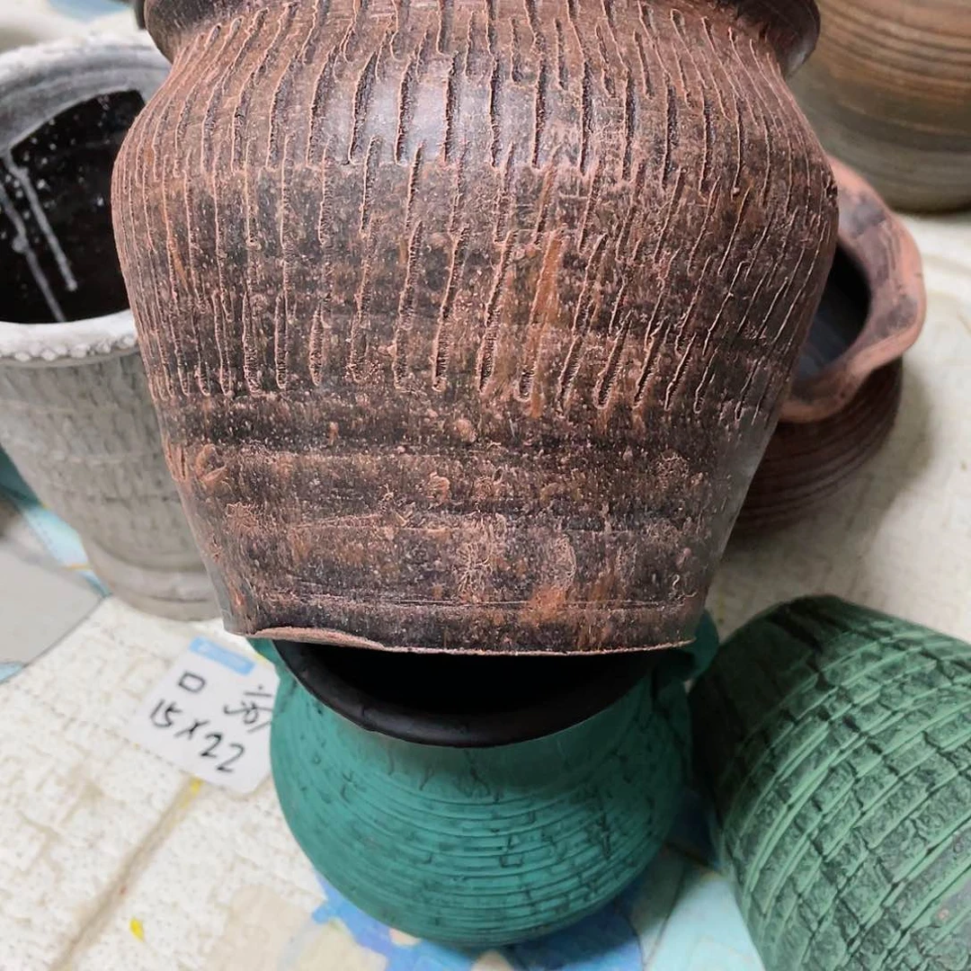 红陶20CM（含）-50CM（不含）带孔