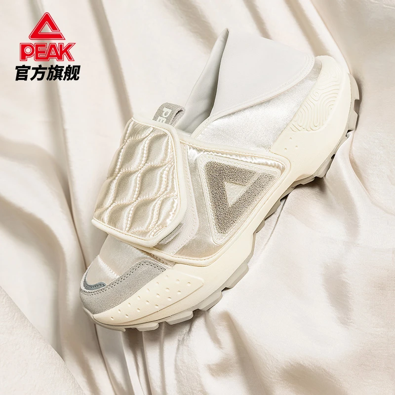 匹克态极大三角面包鞋女子新款毛绒版厚底潮流休闲鞋-ET34928E