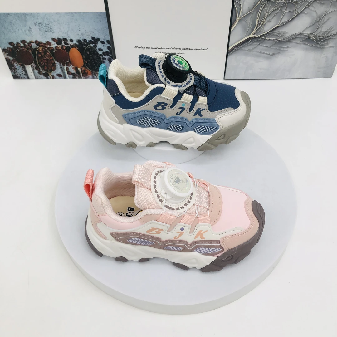 A3区385秋季儿童轻便复合底休闲运动双网纽扣鞋