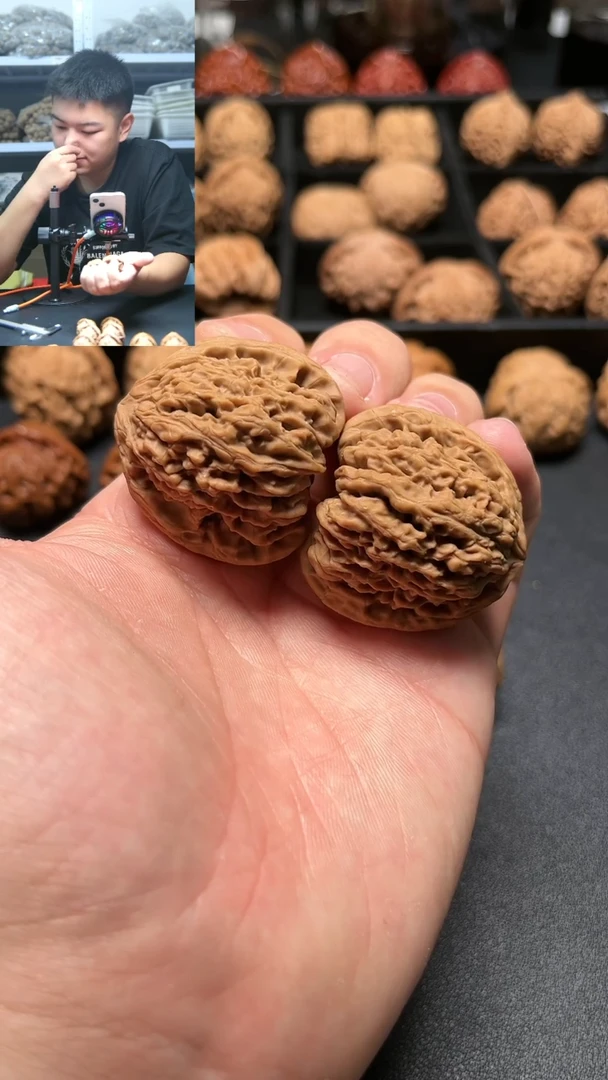 【闪购商品】文玩核桃吊坠38南疆