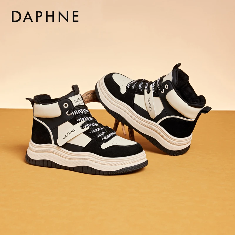 达芙妮加绒保暖高帮鞋时尚厚底板鞋女2025年新款春秋休闲运动潮鞋