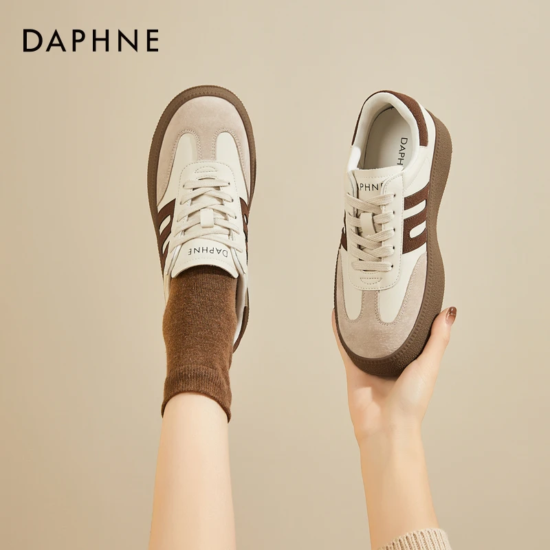 达芙妮美式厚底德训鞋女2025年秋季新款透气软底复古百搭休闲板鞋