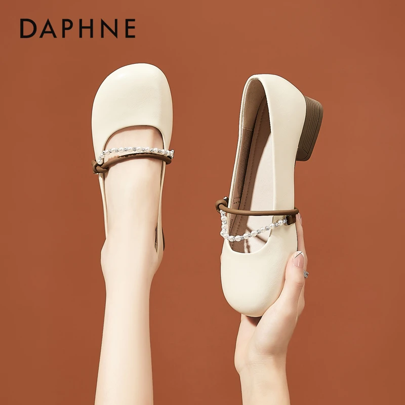 达芙妮平底粗跟玛丽珍鞋女2025秋季新款一脚蹬小香风软底软面单鞋