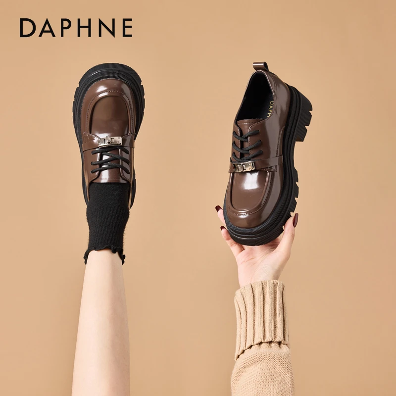 达芙妮金属卡扣乐福鞋女2025年爆款秋季法式单鞋复古英伦风小皮鞋