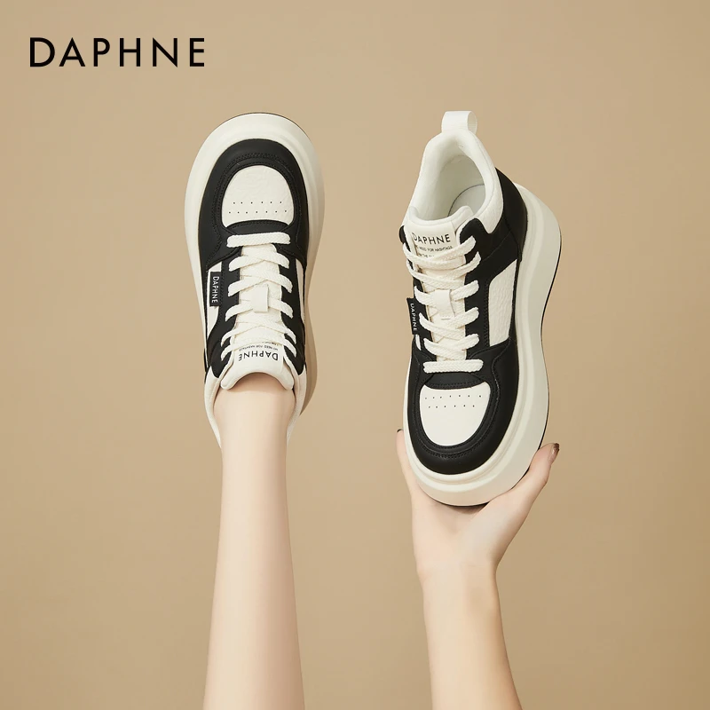 达芙妮厚底增高小白鞋女款2025年秋冬新款高级感百搭运动休闲板鞋