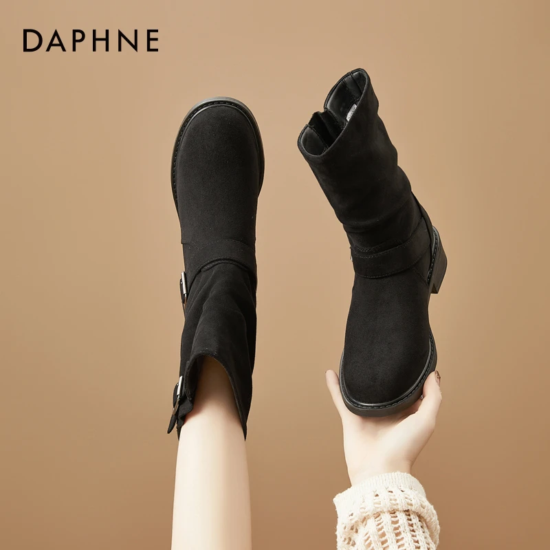 达芙妮机车风复古堆堆靴子厚底马丁靴女2024新款秋冬潮配裙子短靴