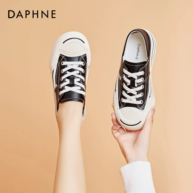 Daphne/达芙妮厚底百搭小白鞋2025秋新款平底学生板鞋软底帆布鞋