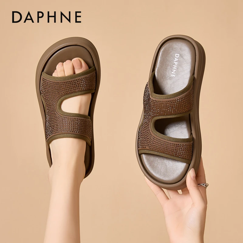 达芙妮厚底凉拖外穿2024年夏季新款时尚软底轻便百搭女士沙滩拖鞋